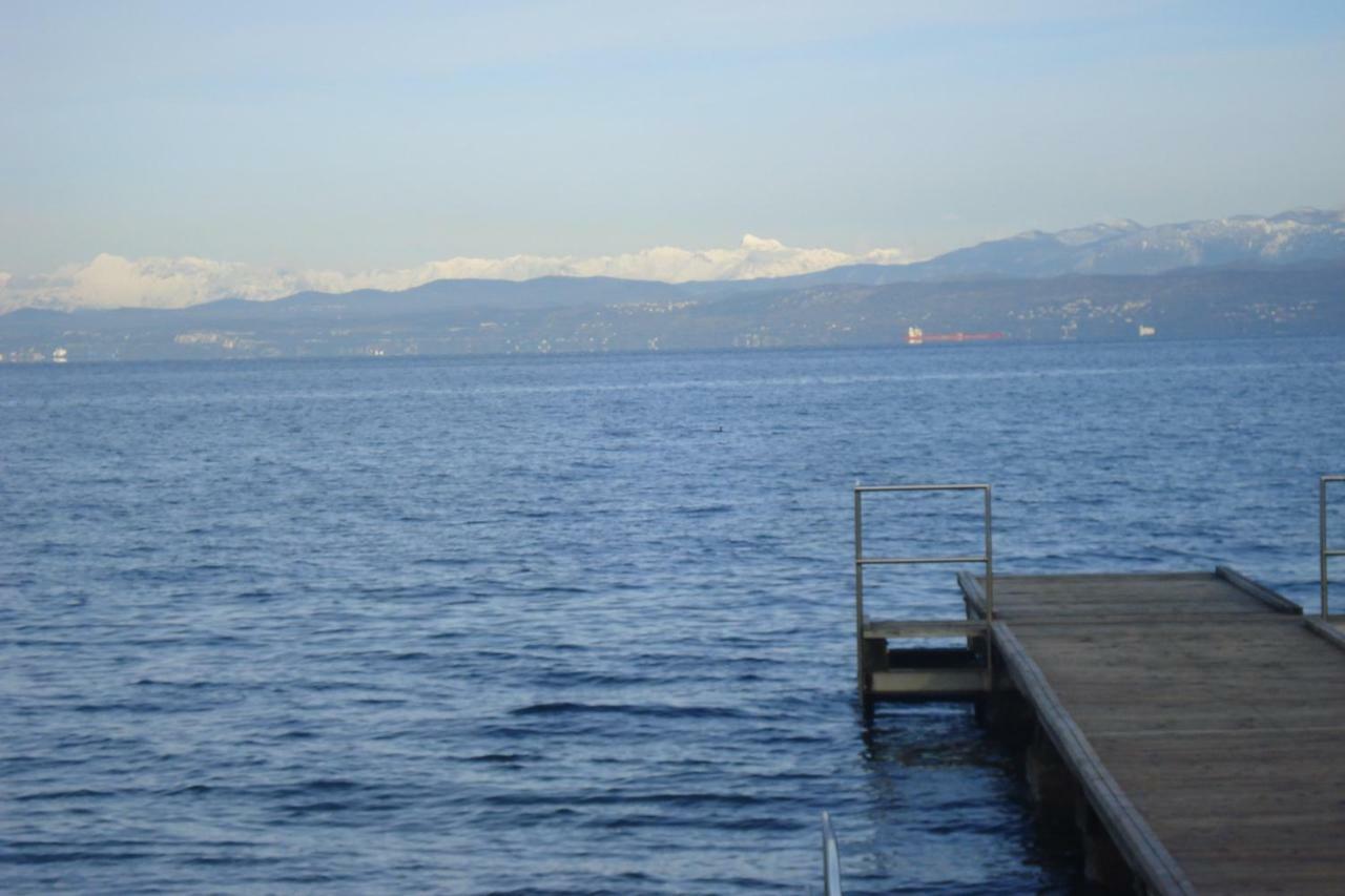 Appartamento di 45 m² con 1 camera Izola Esterno foto